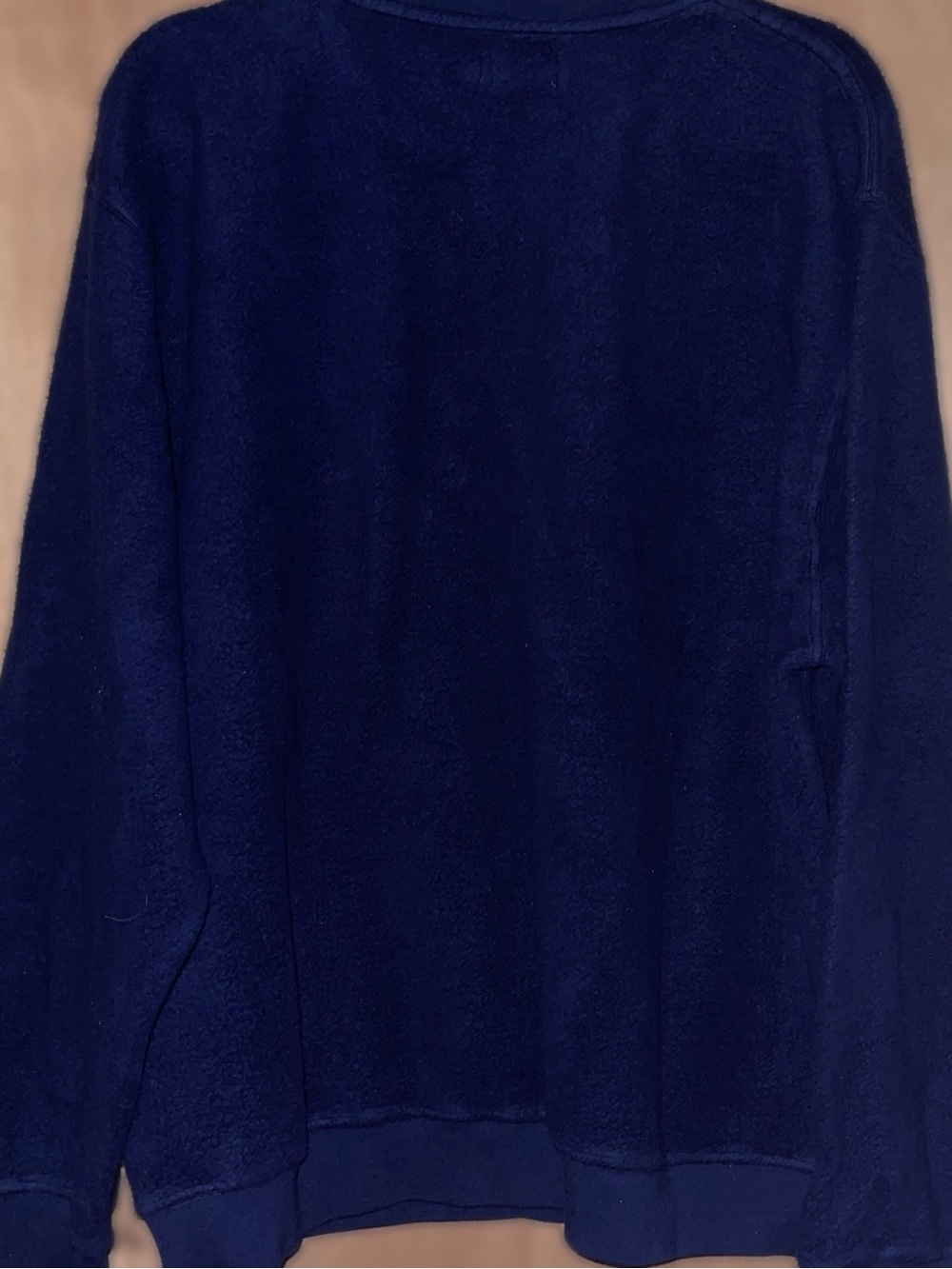 Set Active Midweight Reverse Set
Crewneck - Picture 4 of 5